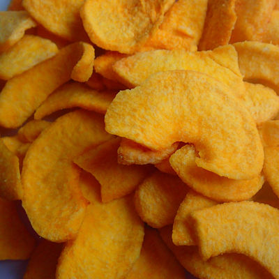 comprare Il vuoto all'ingrosso ha fritto i frutti scheggia gli spuntini gialli croccanti delle fette della pesca dello spuntino sano online manufacture