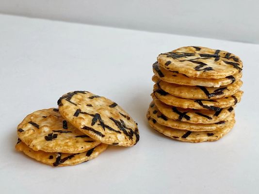 Crunchy Seaweed Rice Crackers