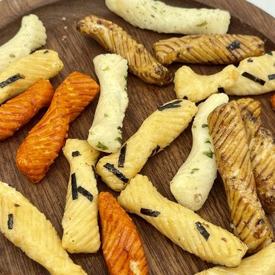 Assorted Rice Crackers With A Kick Of Soy, Seaweed, And Spiciness