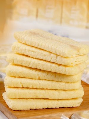 Korean Crisp Delight: Non-Fried Rice Crackers with Buttery Egg Taste