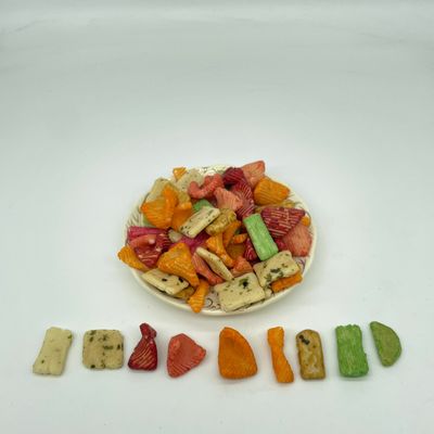 Flavorful Crunchy rice crispy crackers Made with Glutinous Rice and Tapioca Starch