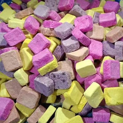 Crunchy Freeze-Dried Yogurt Bites Gluten-Free Mixed Berry Flavor 40g For On-the-Go Treats