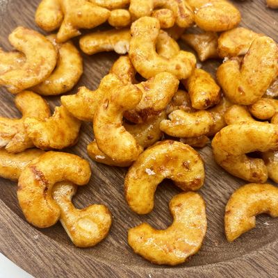 Crispy Rice Cracker Snacks Savory And Spicy Flavor For Bold And Flavorful Snacking
