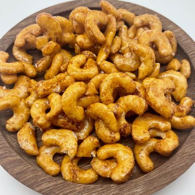 Crispy Rice Cracker Snacks Savory And Spicy Flavor For Bold And Flavorful Snacking