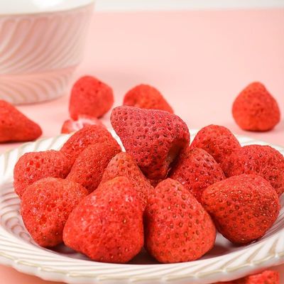 1-Year Shelf Life Sweetened Freeze-Dried Strawberry Snacks 5kg For Snacking Anytime