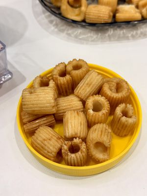 Certified Rice Crackers Crispy Snacks Low Calorie Crunchy Bites