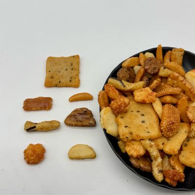 Low Fat Grain Snacks Fried Rice Crackers Baked For Custom Processing