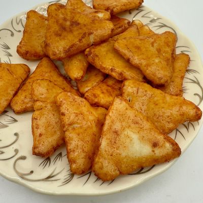 12 Months Shelf Life Fried Rice Crackers BRC Certification Stored In Cool And Dry Place