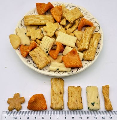 comprar Mistura saborosa de bolachas de arroz japonesas | Snacks crocantes por atacado online manufacture