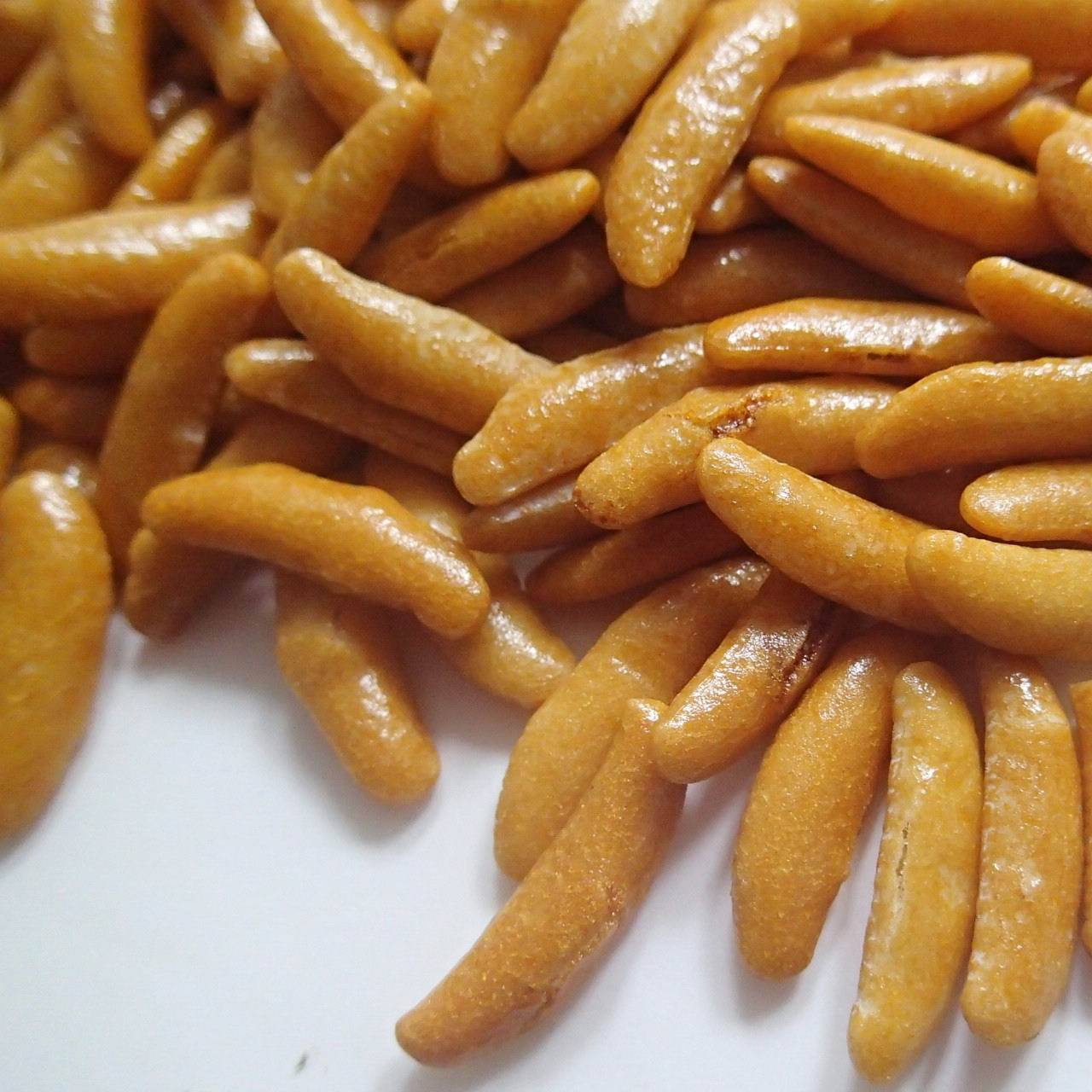 Round Chili Rice Rackers Japanese Rice Cracker Chili Chinese Snacks Premium Quality Highest ...