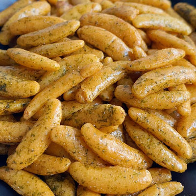 Bom preço Crescent Shape Japanese Rice Crackers soprou biscoito do arroz da alga on-line