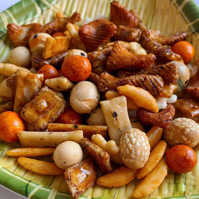 Guter Preis Reis-Cracker-Imbisse gemischtes Erdnuss-Zollamt der hohen Temperatur backendes Online