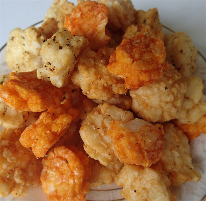 Buen precio Las galletas saladas sopladas del arroz poco saladas cocieron los bocados chinos sanos en línea