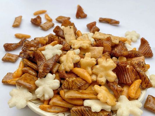 Hot salted rice crackers snack for Middle East countries mixed rice crackers