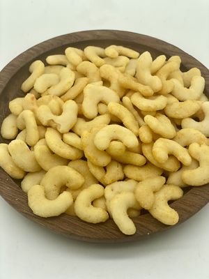 Bon prix Les acheteurs OEM adorent nos délicieuses collations de riz croustillant à base de céréales de qualité supérieure pour des collations saines en ligne