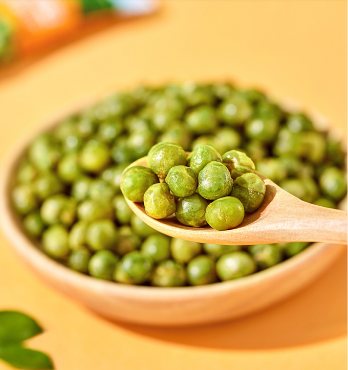 Fried Wasabi Green Peas